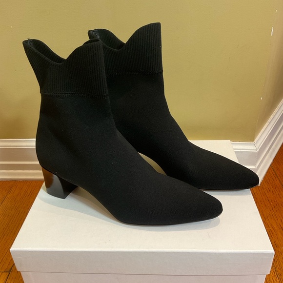 Vince Black  Luna Sock Boot EUC. Sz 8 - Picture 2 of 10